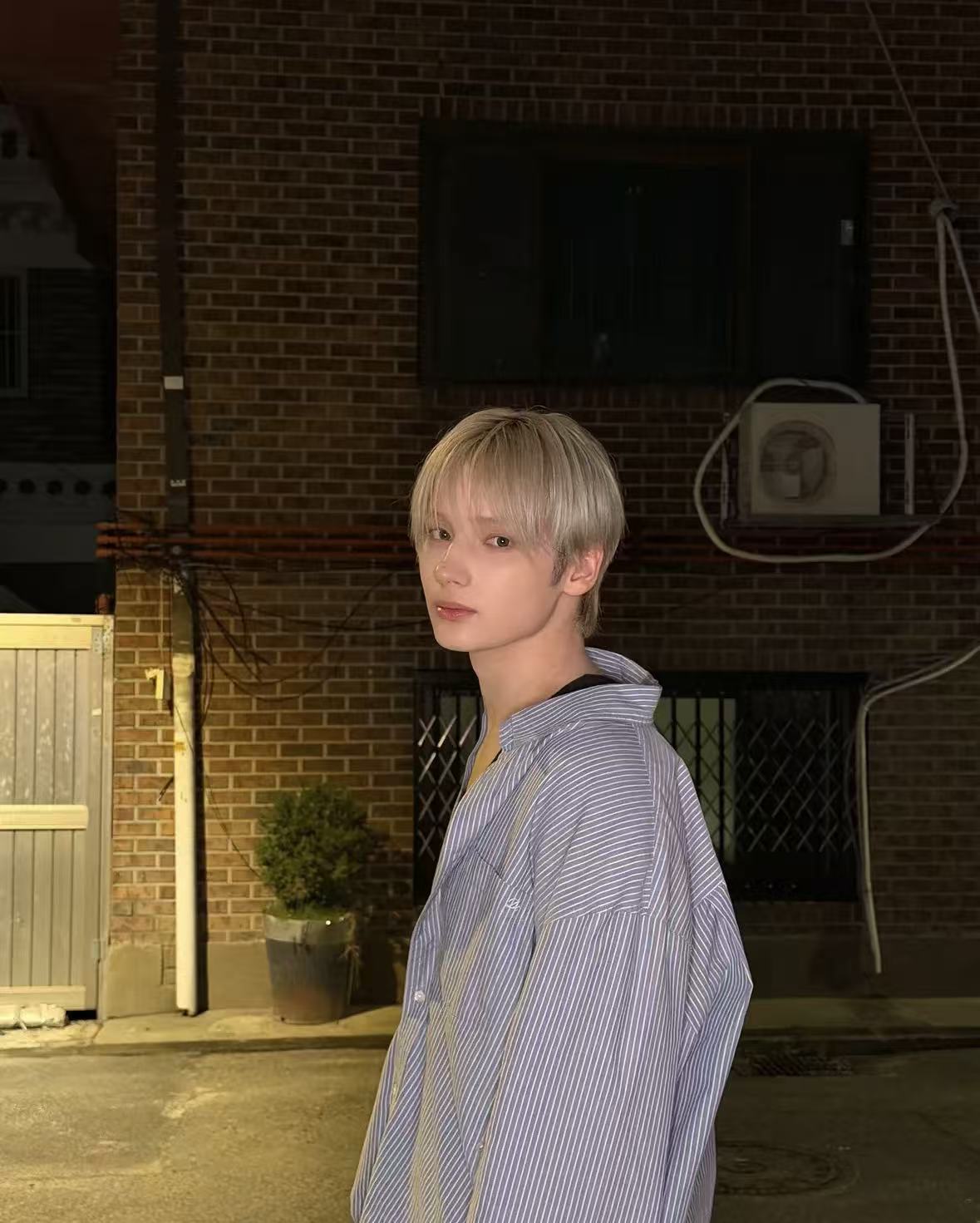 TXT 成员 Huening Kai 收藏照片